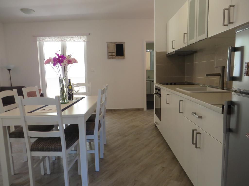 Apartments Karaba Pakoštane Extérieur photo
