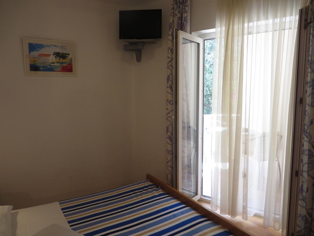 Apartments Karaba Pakoštane Extérieur photo