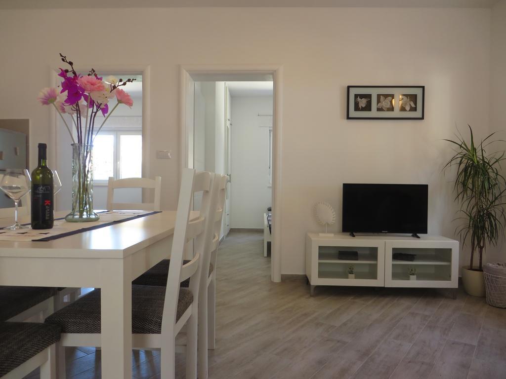 Apartments Karaba Pakoštane Extérieur photo