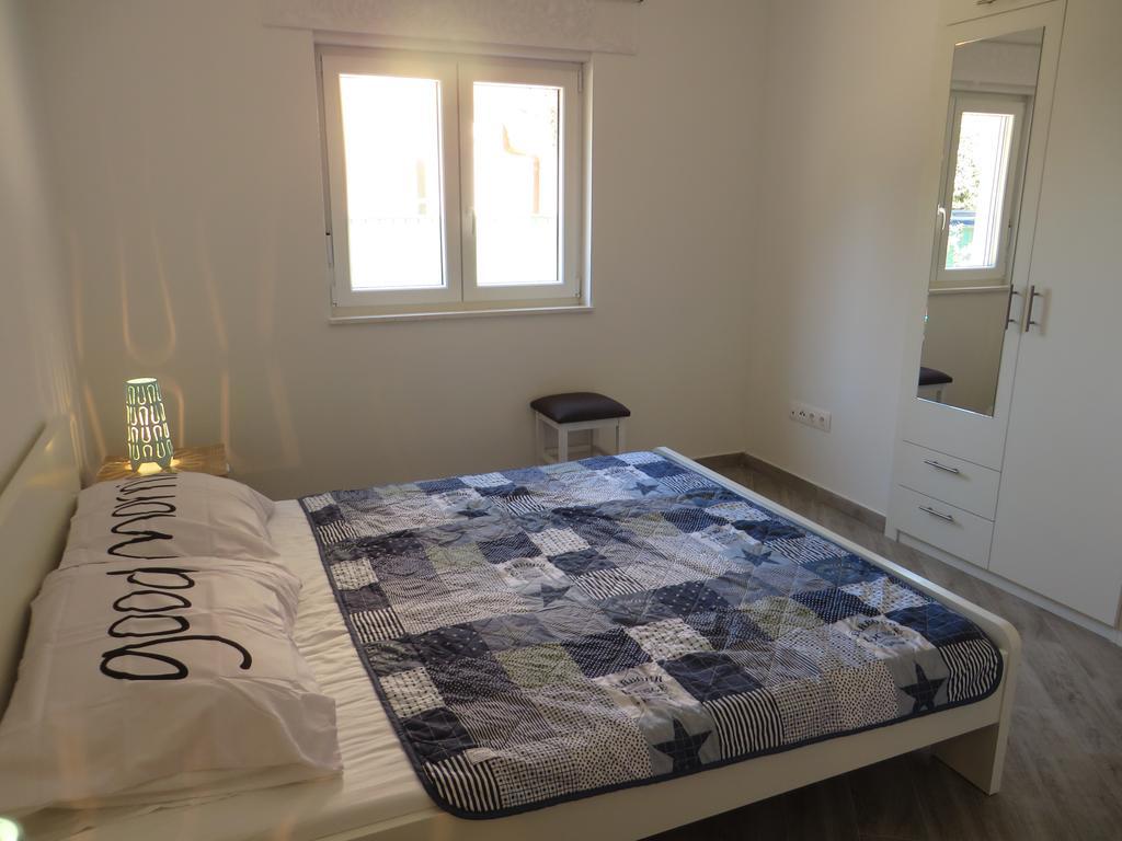 Apartments Karaba Pakoštane Extérieur photo
