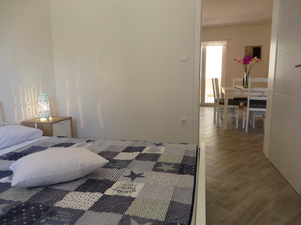 Apartments Karaba Pakoštane Extérieur photo