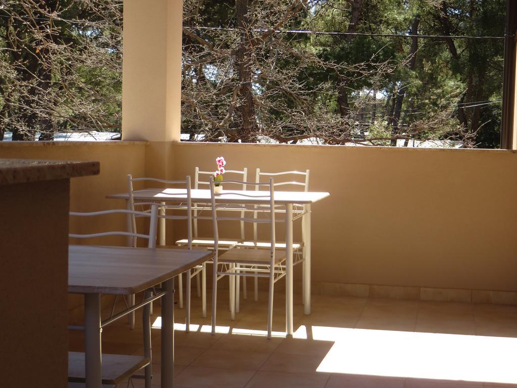 Apartments Karaba Pakoštane Extérieur photo